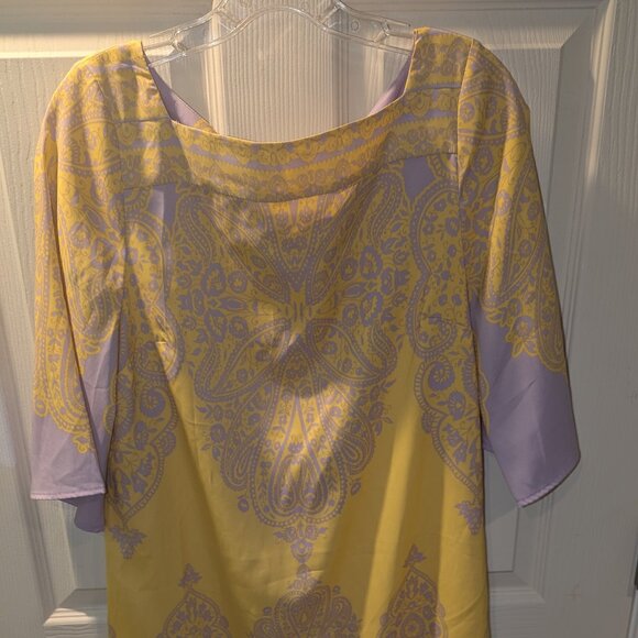 Dress - Picture 4 of 5